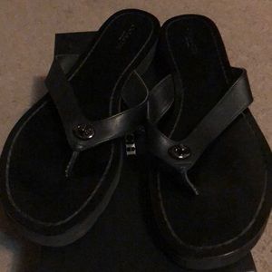 Coach flip flops